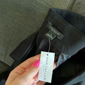 NWT Ann Taylor Factory Black Wide Leg Trousers- Women’s 14